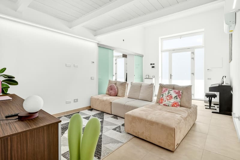 Loft di design in centro – 2 camere, 2 bagni – completamente ristrutturato — Foto 4